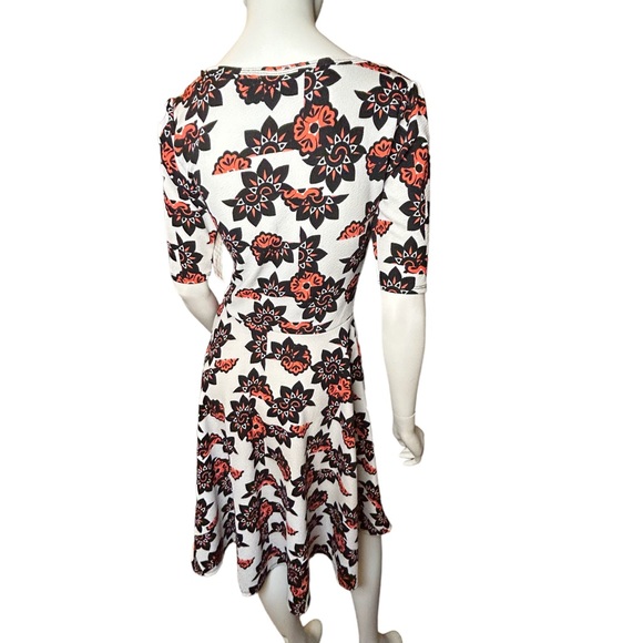 NWT LuLaRoe Nicole Dress Size Small - Picture 6 of 14